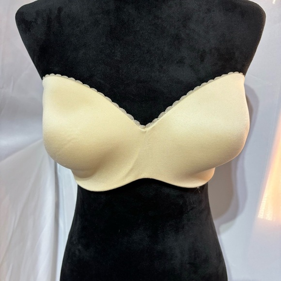 2/$30 Sweet Nothings by Maidenform Strapless Bra Size 38D - Picture 1 of 8